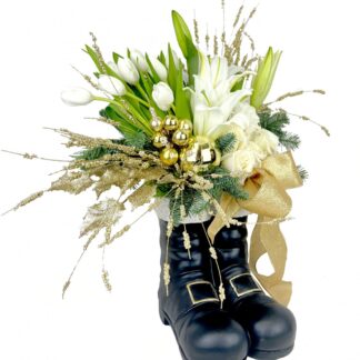 Santas Snowy Steps Bouquet