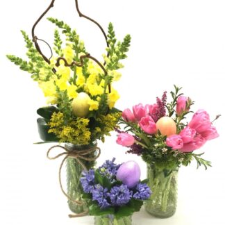 Easter Hunt - Trio Bouquets